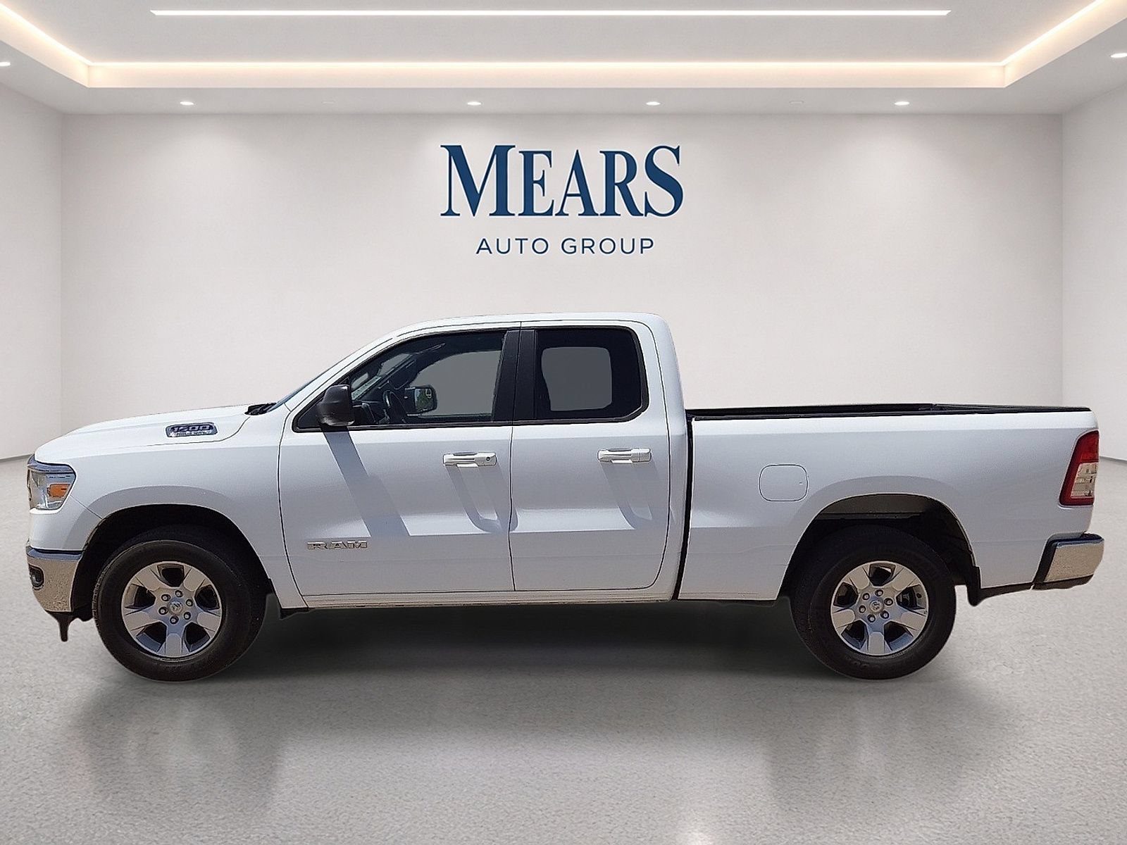 Used 2022 RAM 1500 Lone Star RWD image 2