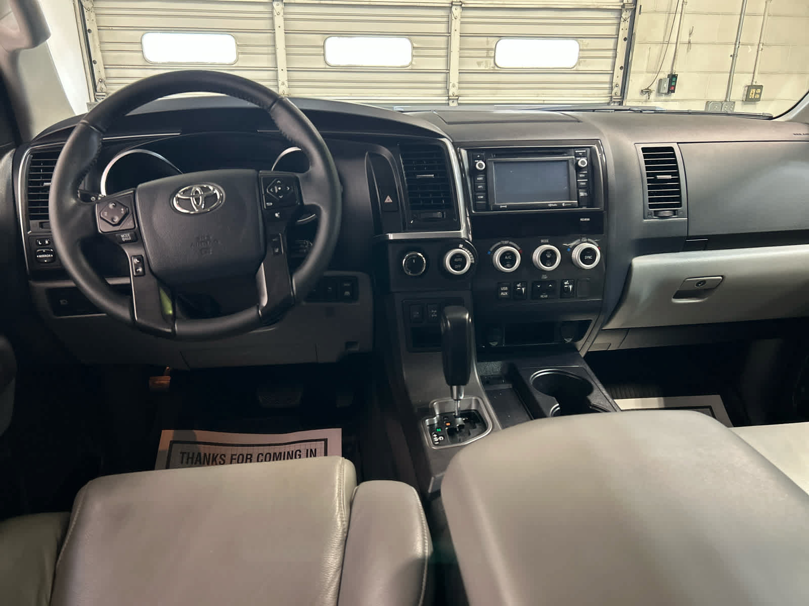 Used 2018 Toyota Sequoia SR5 w/ Premium Package AWD/4WD image 4