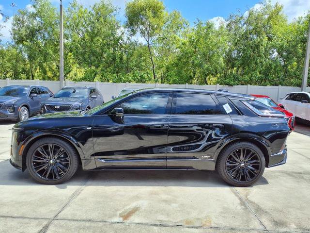 New 2026 Cadillac Lyriq V image 2