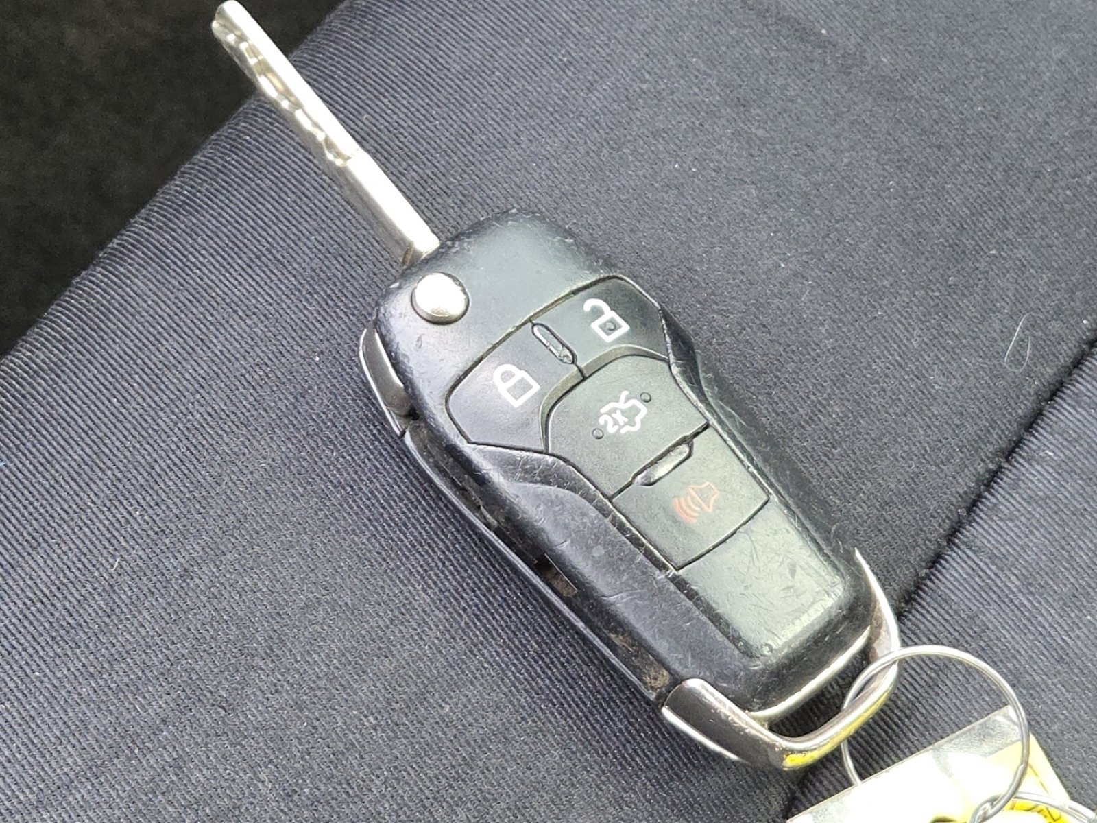 Used 2016 Ford Fusion SE image 31