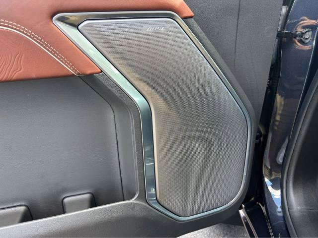 Used 2024 GMC Sierra 2500 Denali Ultimate w/ LPO, GMC Protection Package image 22