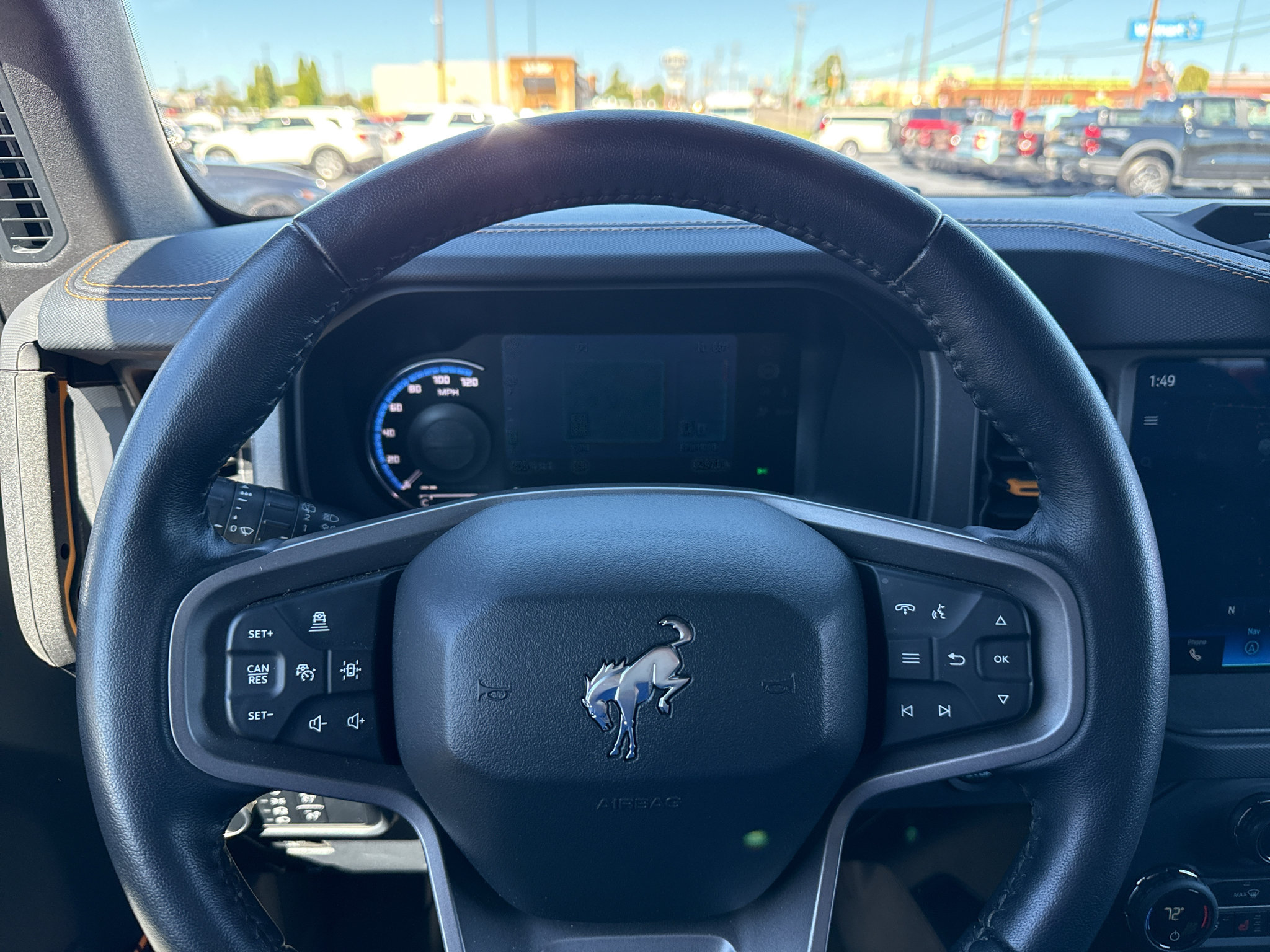 Used 2024 Ford Bronco Badlands AWD/4WD image 14