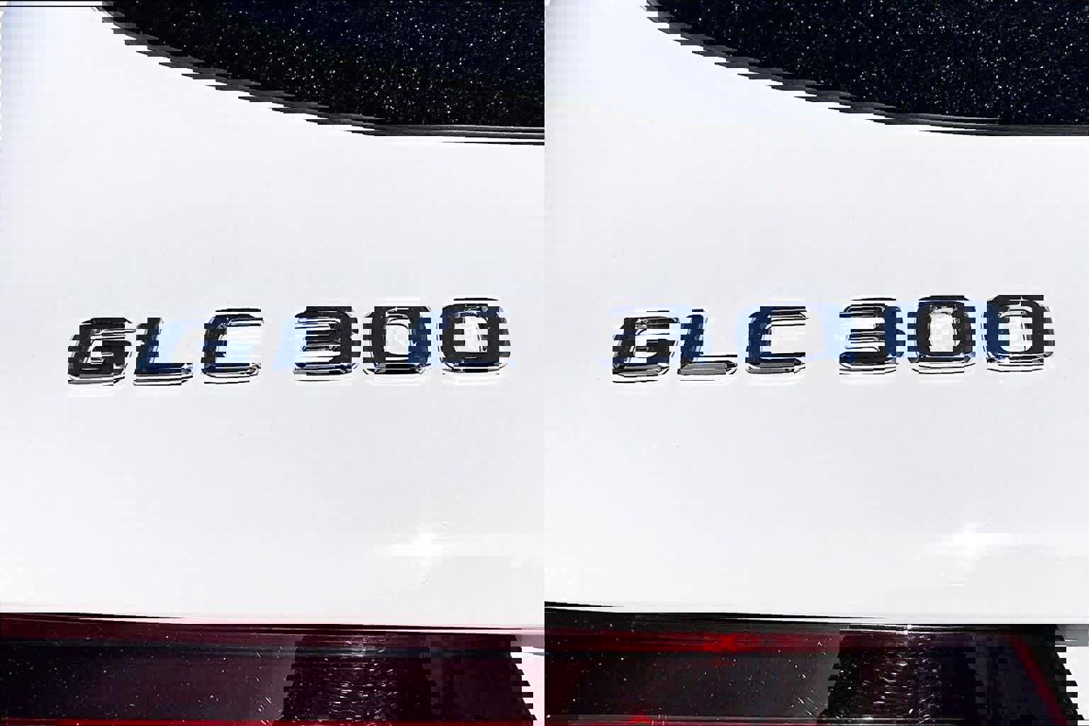 Used 2022 Mercedes-Benz GLC 300 4MATIC image 33