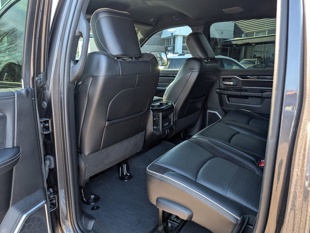 Used 2020 RAM 2500 Laramie w/ Night Edition image 23