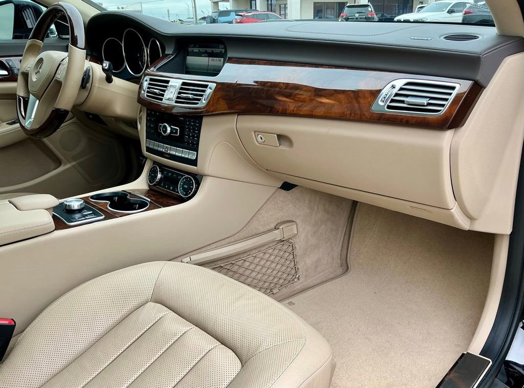 Used 2013 Mercedes-Benz CLS 550 4MATIC image 26