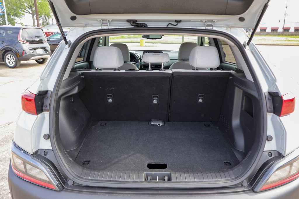 Used 2023 Hyundai Kona SEL image 24