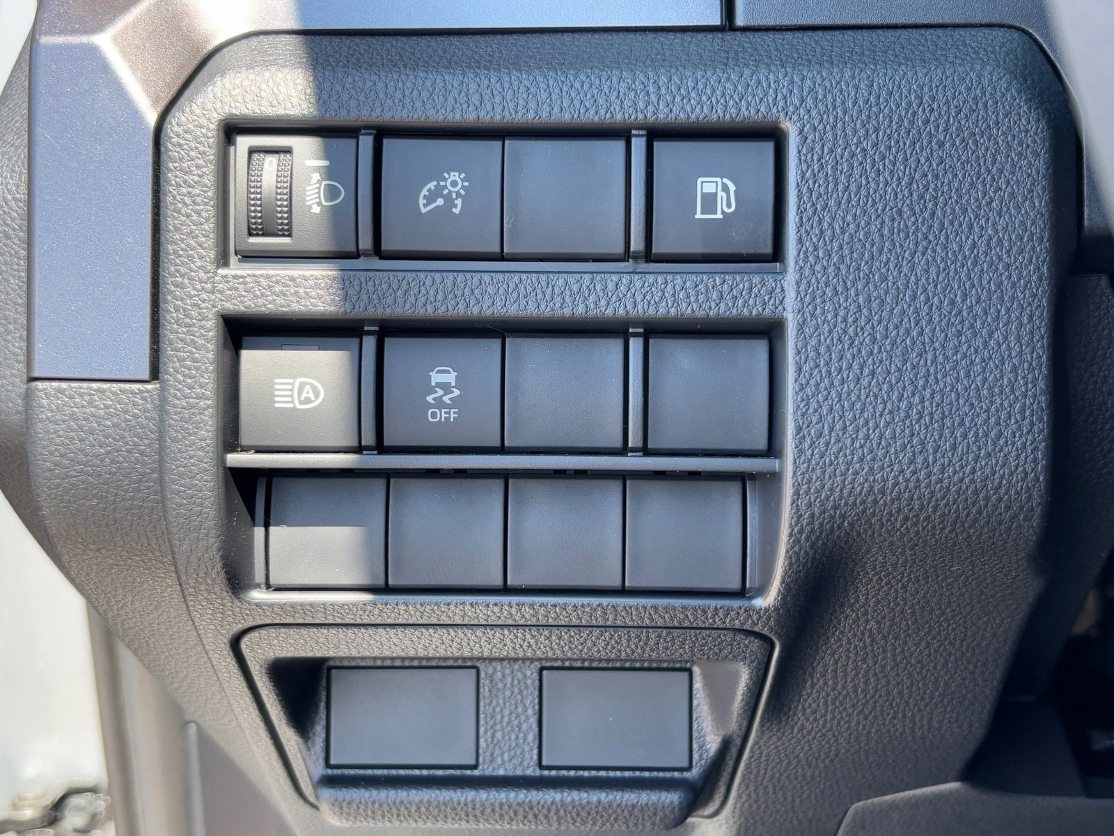 New 2025 Toyota 4Runner SR5 image 28