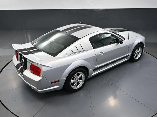 Used 2006 Ford Mustang GT RWD image 48
