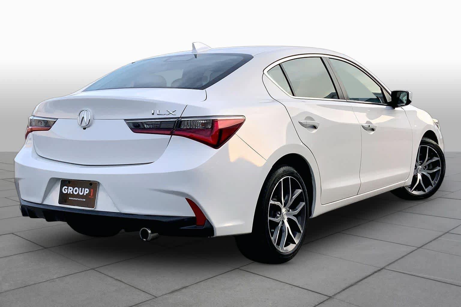 Used 2022 Acura ILX w/ Premium Package FWD image 13