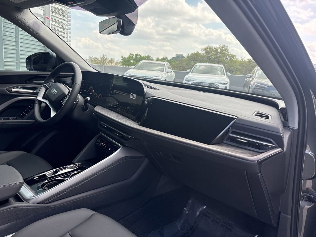 New 2025 Audi Q5 Premium Plus image 15