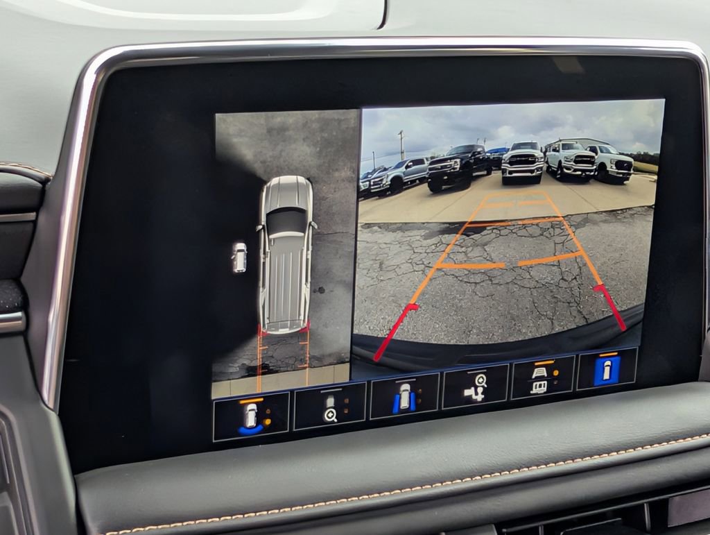 Used 2024 GMC Yukon XL AT4 w/ AT4 Premium Package image 16