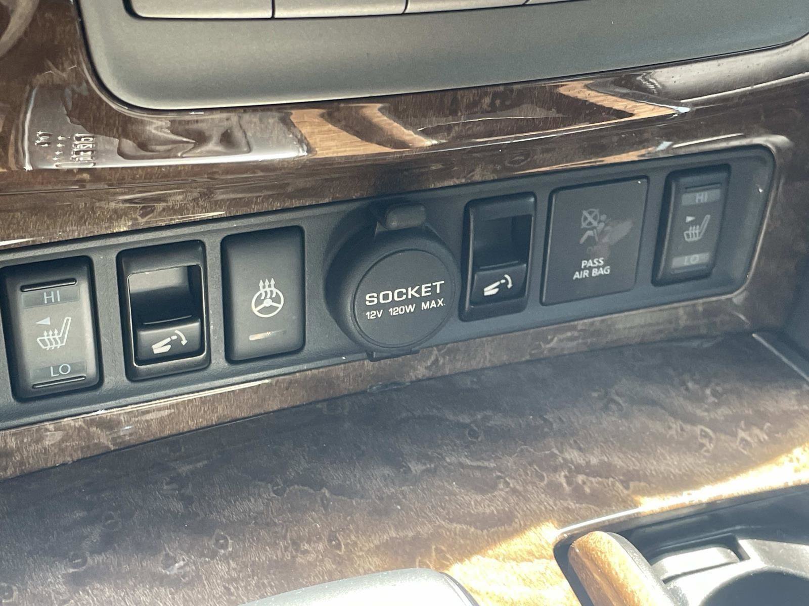 Used 2017 INFINITI QX80 2WD w/ Driver Assistance Package image 23