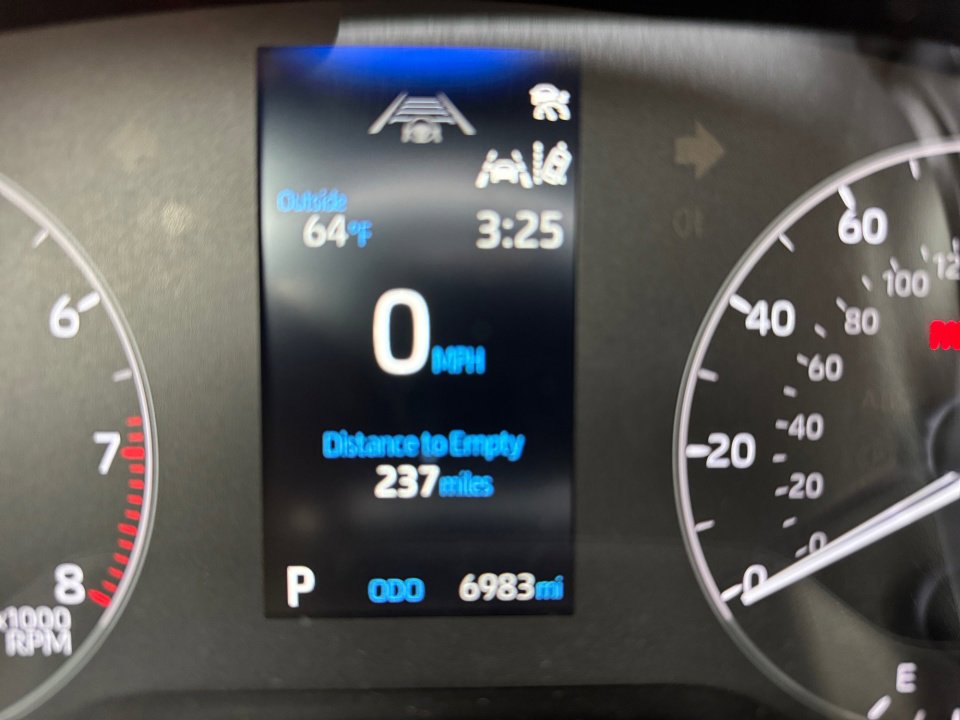 Certified 2025 Toyota Corolla SE FWD image 11
