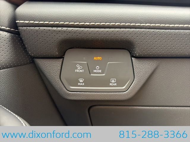 New 2026 Volkswagen Atlas SE image 17