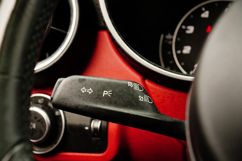 Used 2021 Alfa Romeo Stelvio Sprint w/ Sun & Sound Package image 23