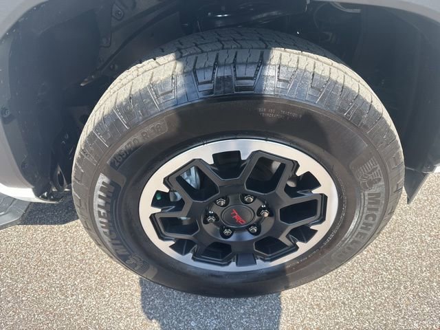Used 2025 Toyota 4Runner TRD Off-Road Premium image 14