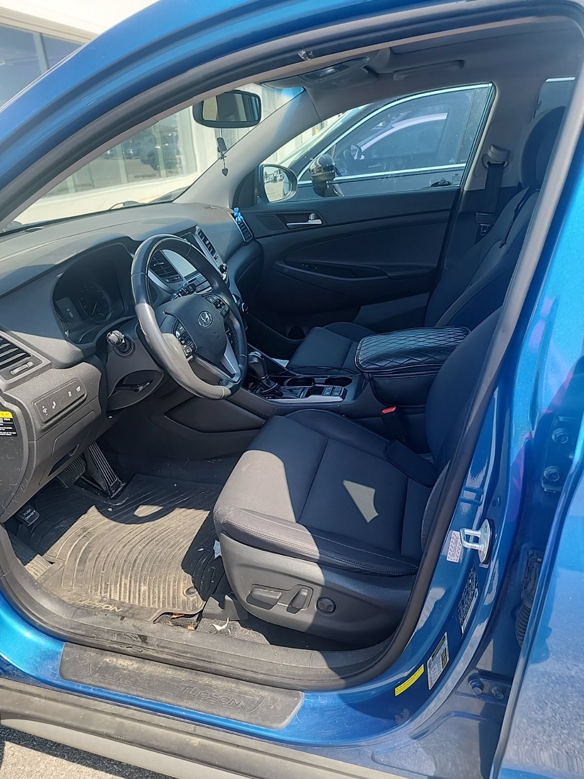 Used 2018 Hyundai Tucson Value w/ Cargo Package FWD image 6