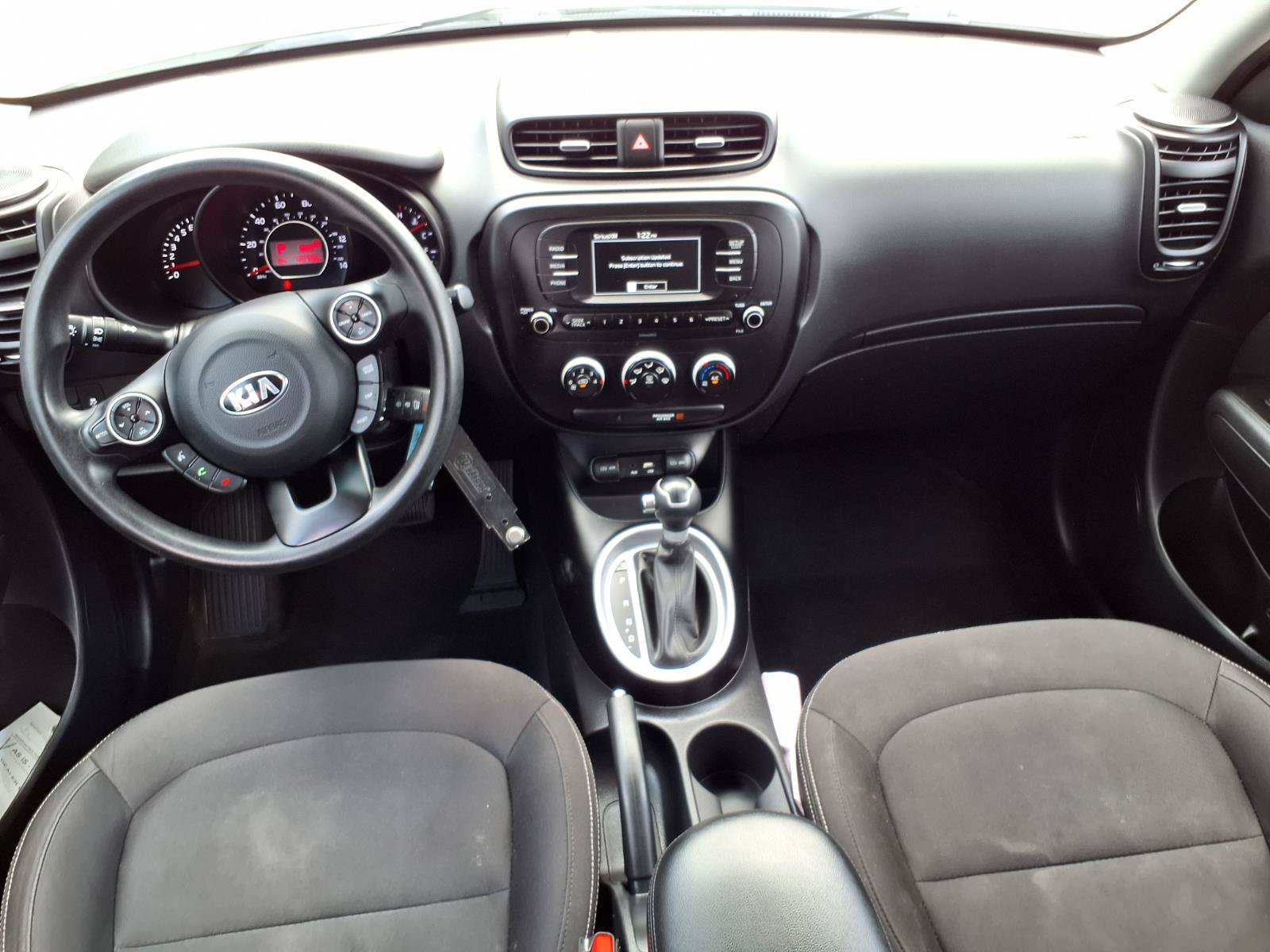 Used 2017 Kia Soul FWD image 4