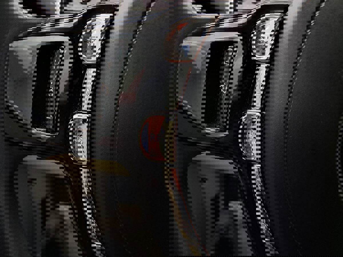 Used 2011 Rolls-Royce Ghost image 13