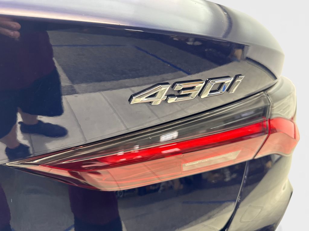 Used 2023 BMW 430i Convertible w/ M Sport Package RWD image 28