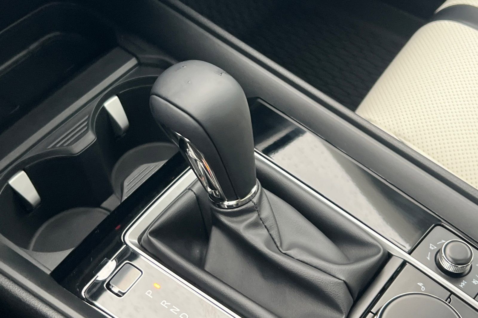 New 2026 MAZDA CX-50 AWD 2.5 S w/ Premium Package image 18