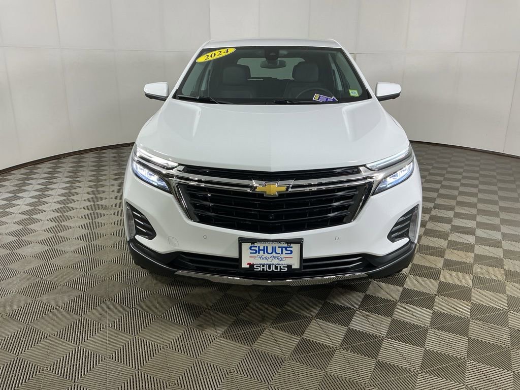 Used 2024 Chevrolet Equinox LT AWD/4WD image 3