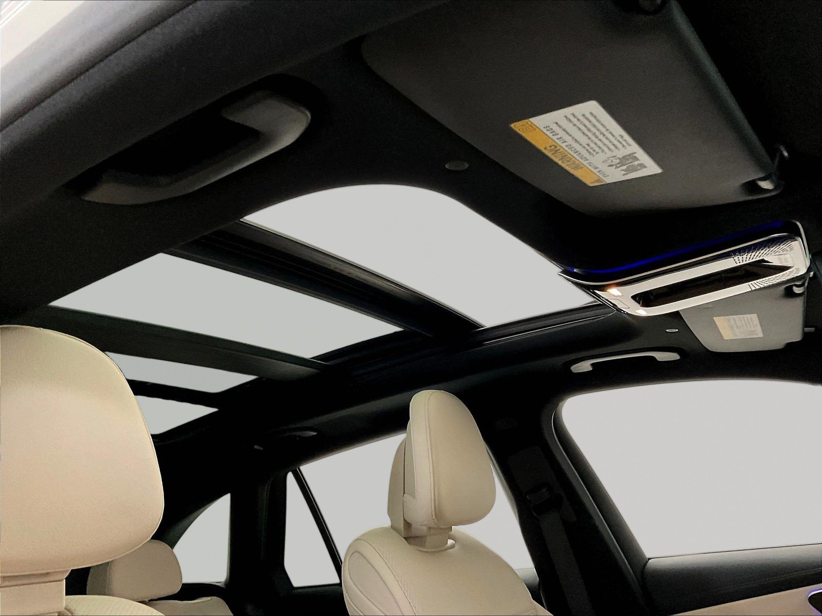 Certified 2023 Mercedes-Benz GLC 300 4MATIC image 27