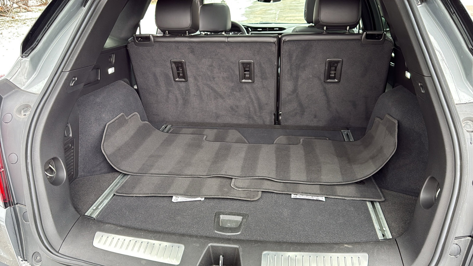 Certified 2025 Cadillac XT5 Premium Luxury image 35