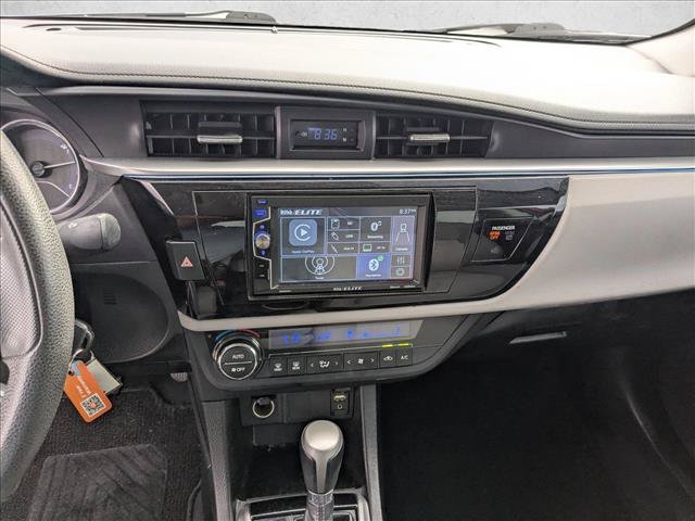 Used 2014 Toyota Corolla LE FWD image 12