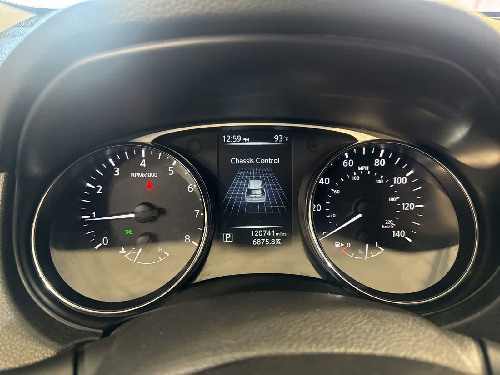 Used 2014 Nissan Rogue SV FWD image 18
