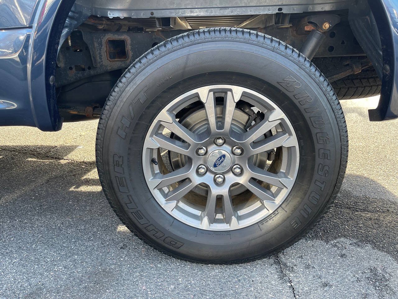 Used 2019 Ford F150 Lariat AWD/4WD image 12