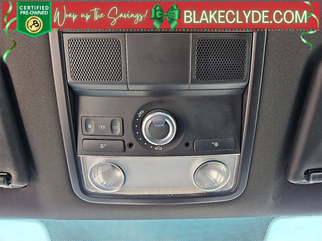 Used 2013 Volkswagen Beetle TDI image 26