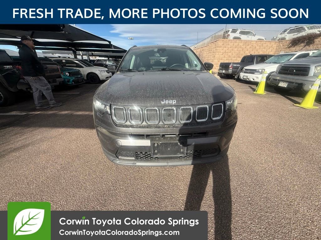 Used 2022 Jeep Compass Latitude w/ Convenience Group image 2