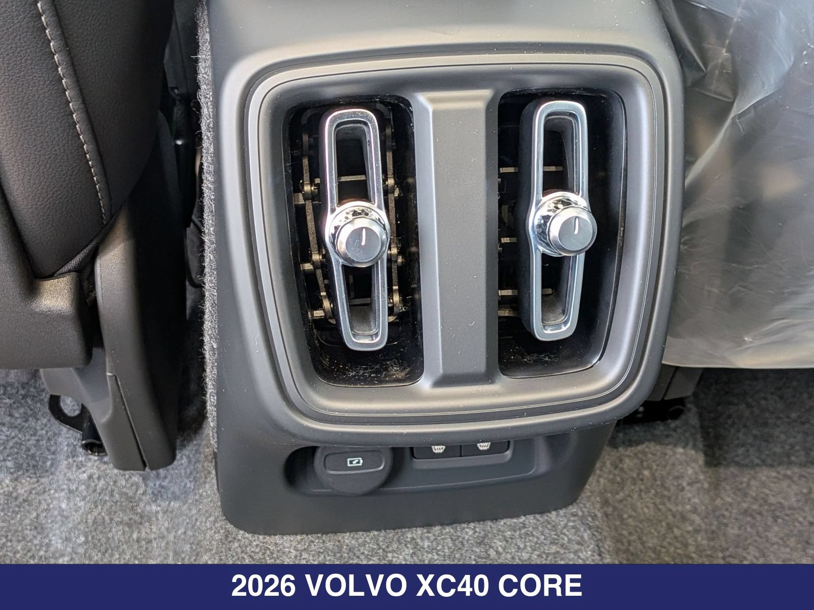 New 2026 Volvo XC40 B5 Core w/ Protection Package Premier AWD/4WD image 17