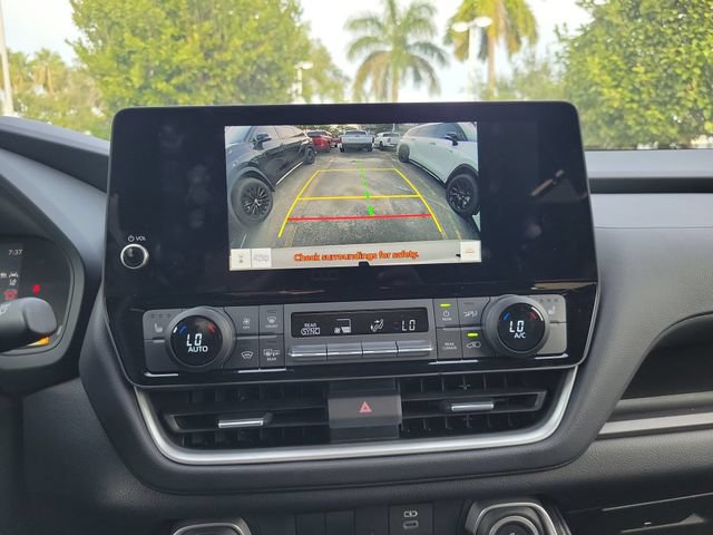 Used 2025 Toyota Grand Highlander AWD image 20