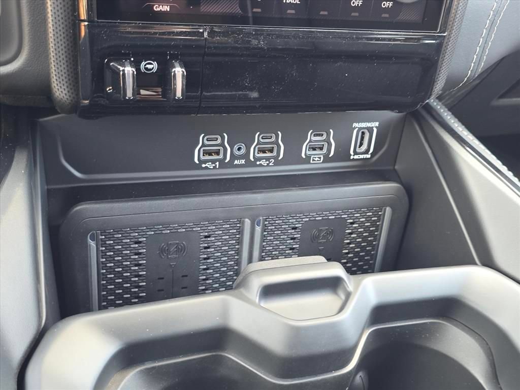 New 2027 RAM 2500 Limited AWD/4WD image 13