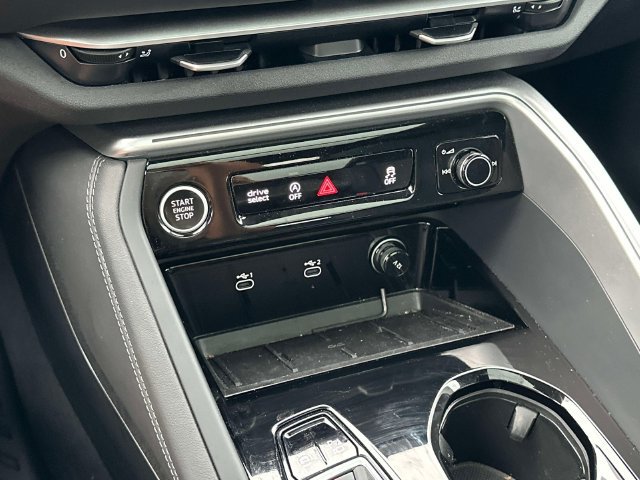 Certified 2025 Audi Q5 Premium AWD/4WD image 31