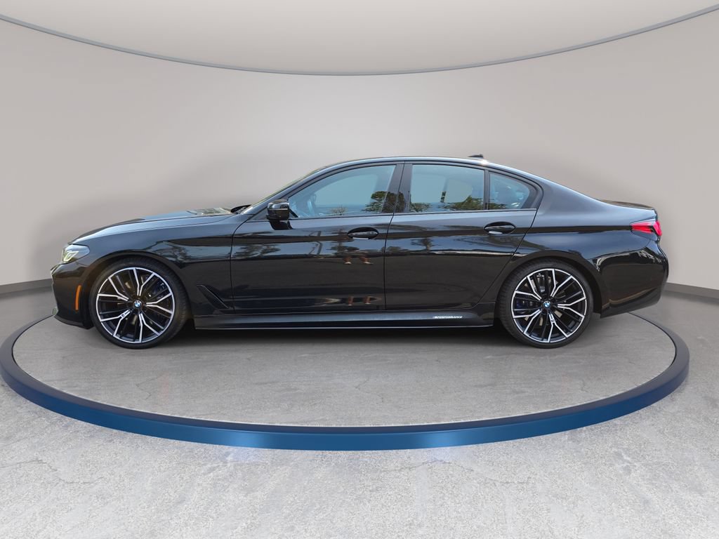 Used 2021 BMW M550i xDrive w/ Executive Package AWD/4WD image 9