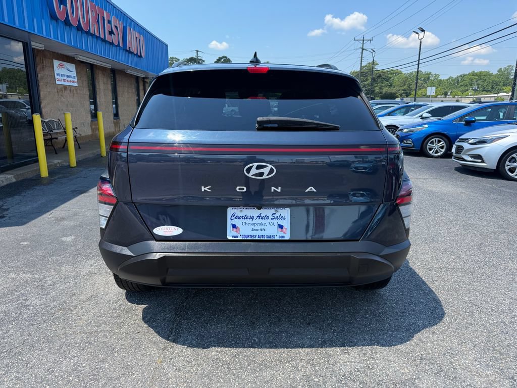 Used 2024 Hyundai Kona SEL FWD image 9