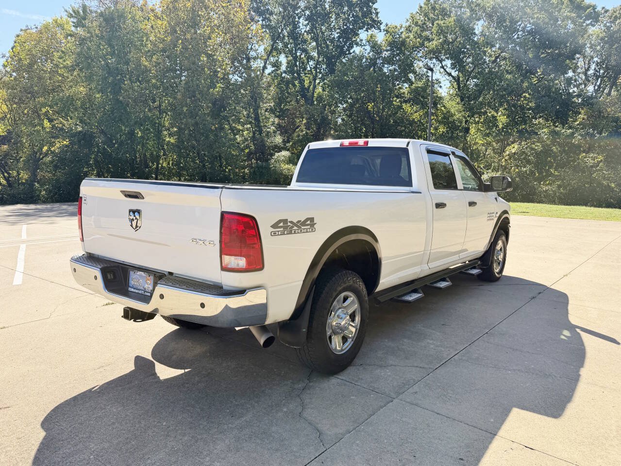 Used 2017 RAM 2500 Tradesman w/ Chrome Appearance Group AWD/4WD image 5