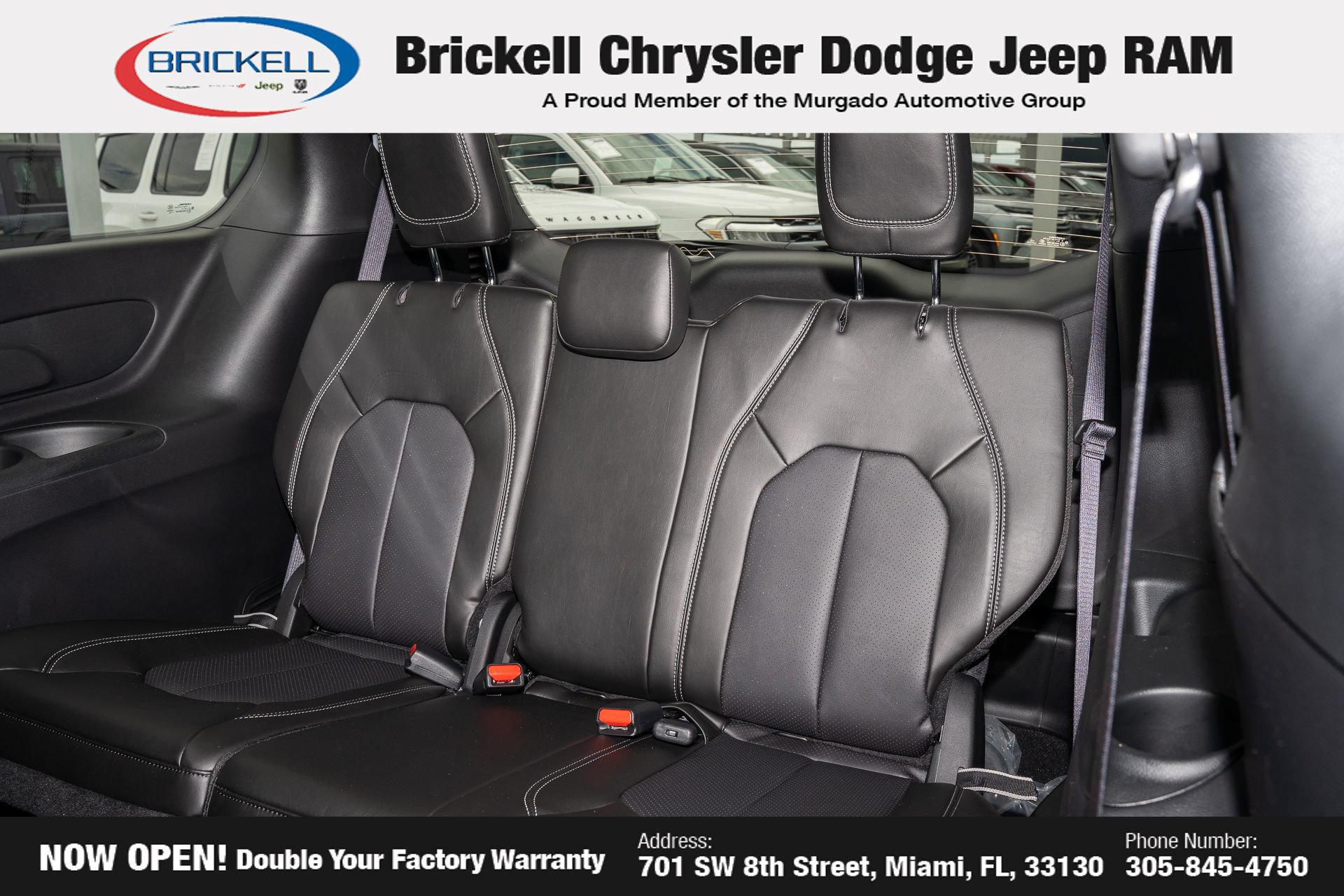 New 2027 Chrysler Pacifica Select FWD image 19