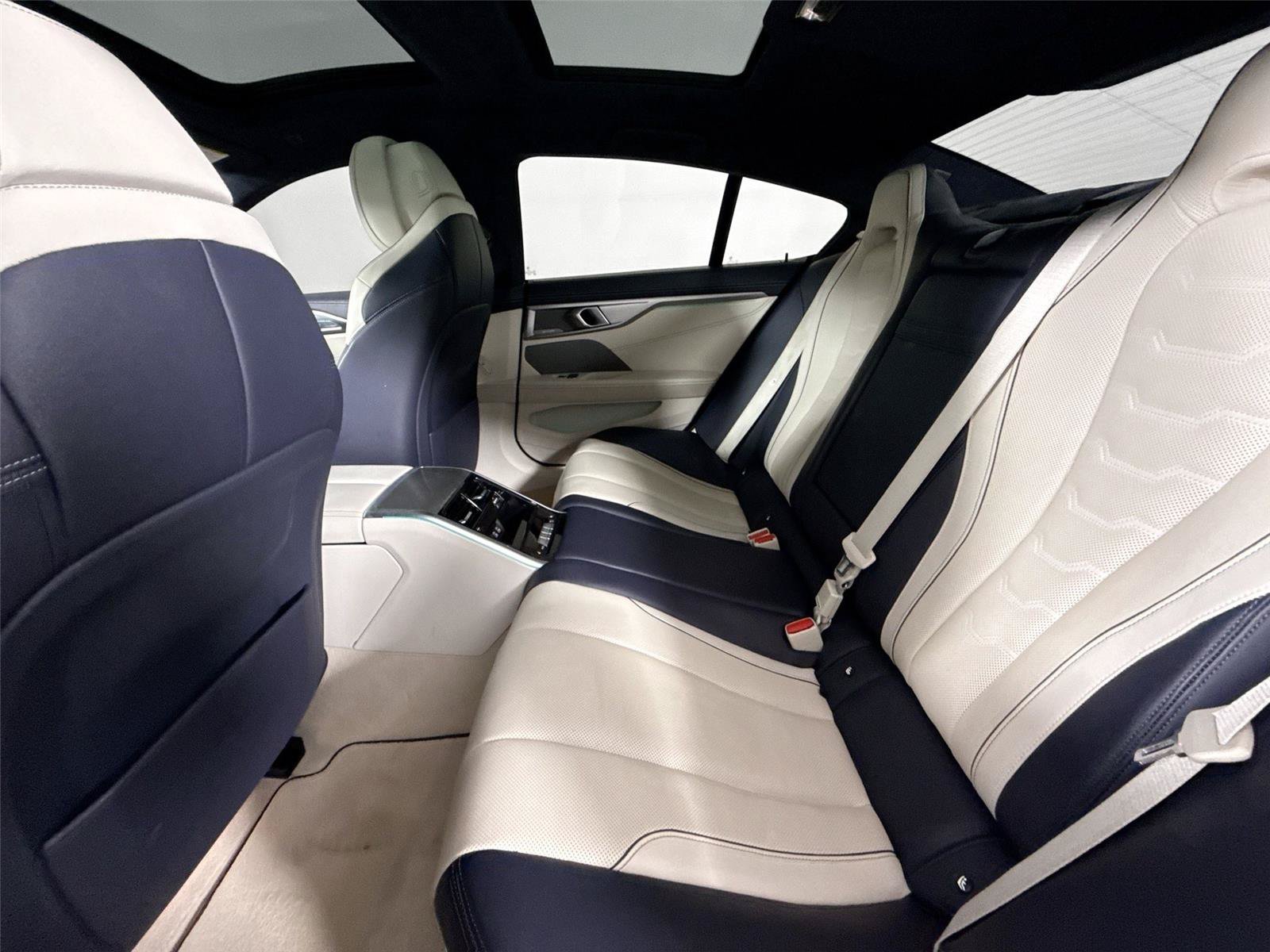 Used 2022 BMW 840i Gran Coupe RWD image 33