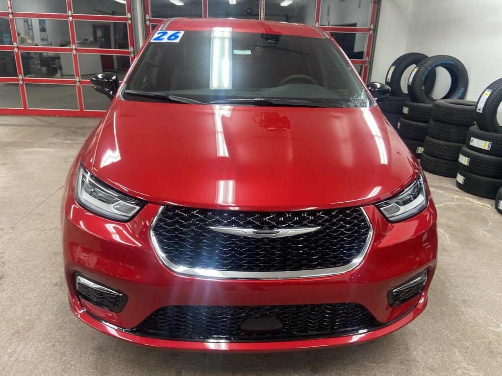 New 2026 Chrysler Pacifica Select image 2