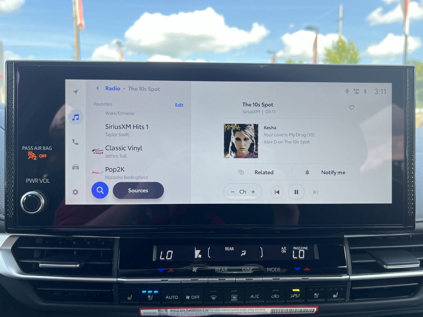 New 2026 Toyota Sienna Limited AWD/4WD image 18