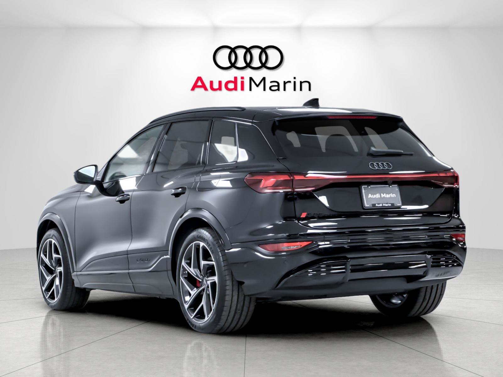 New 2027 Audi SQ6 e-tron Premium Plus AWD/4WD image 3