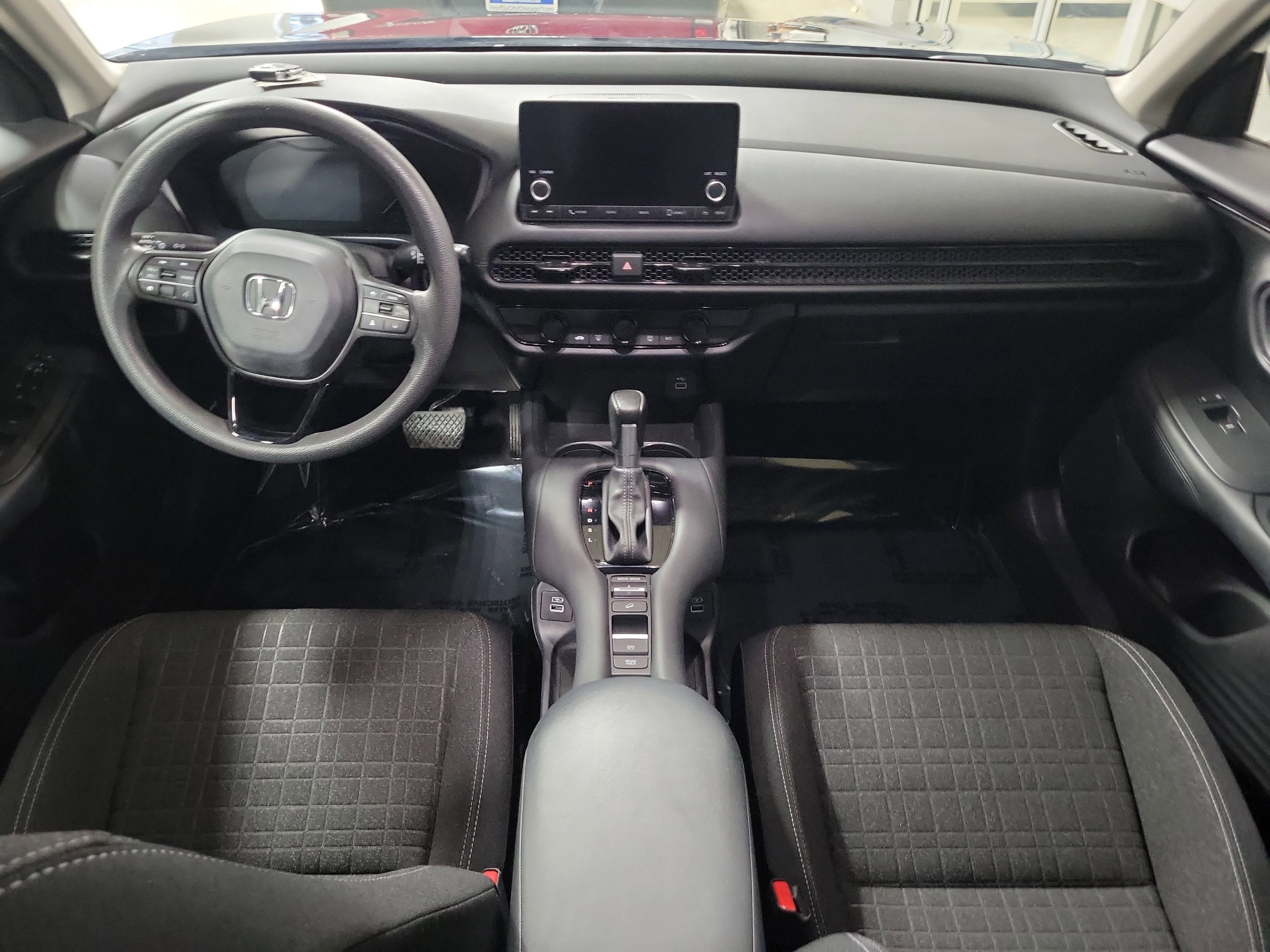 Certified 2023 Honda HR-V LX image 12