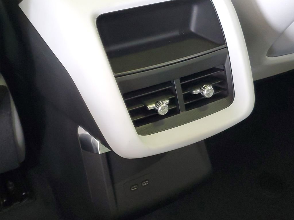 New 2026 Cadillac Lyriq Sport RWD image 12