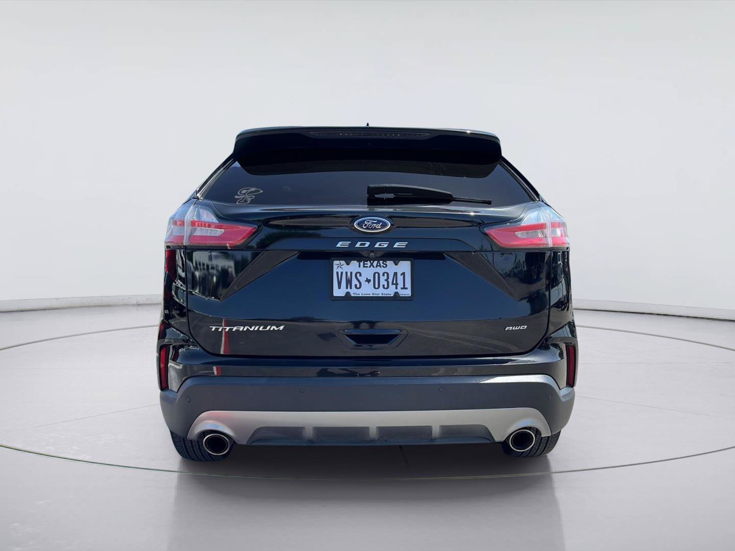 Used 2022 Ford Edge Titanium w/ Equipment Group 301A AWD/4WD image 4