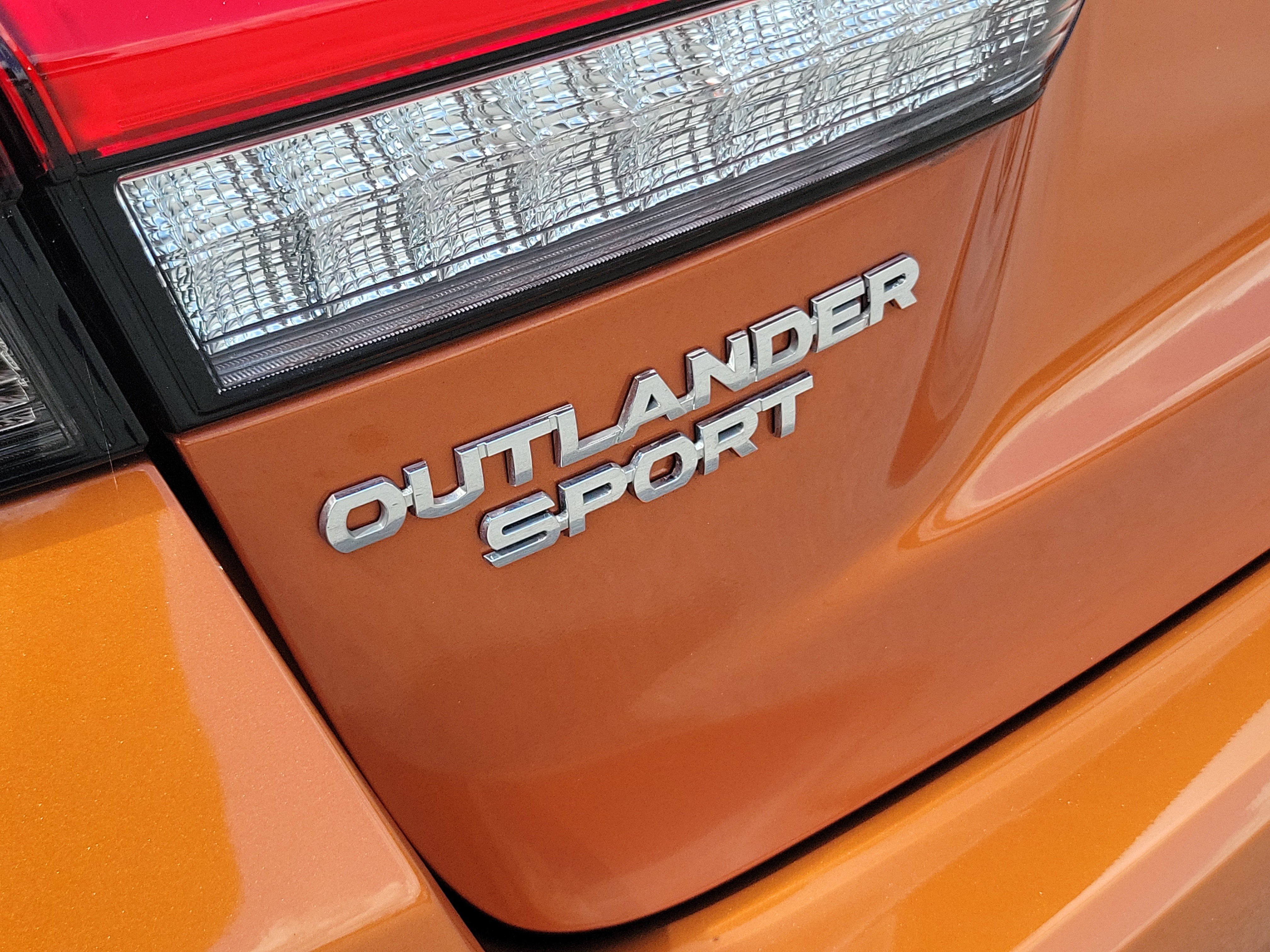 Used 2024 Mitsubishi Outlander Sport ES AWD/4WD image 28