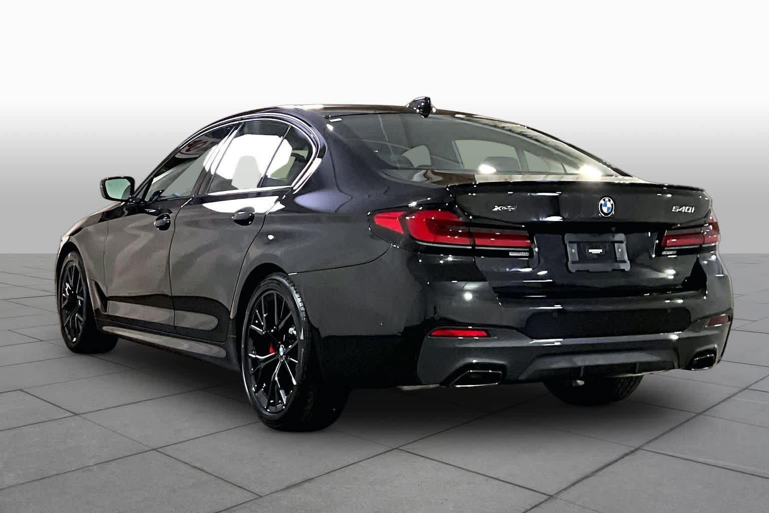 Certified 2023 BMW 540i xDrive w/ M Sport Package AWD/4WD image 11
